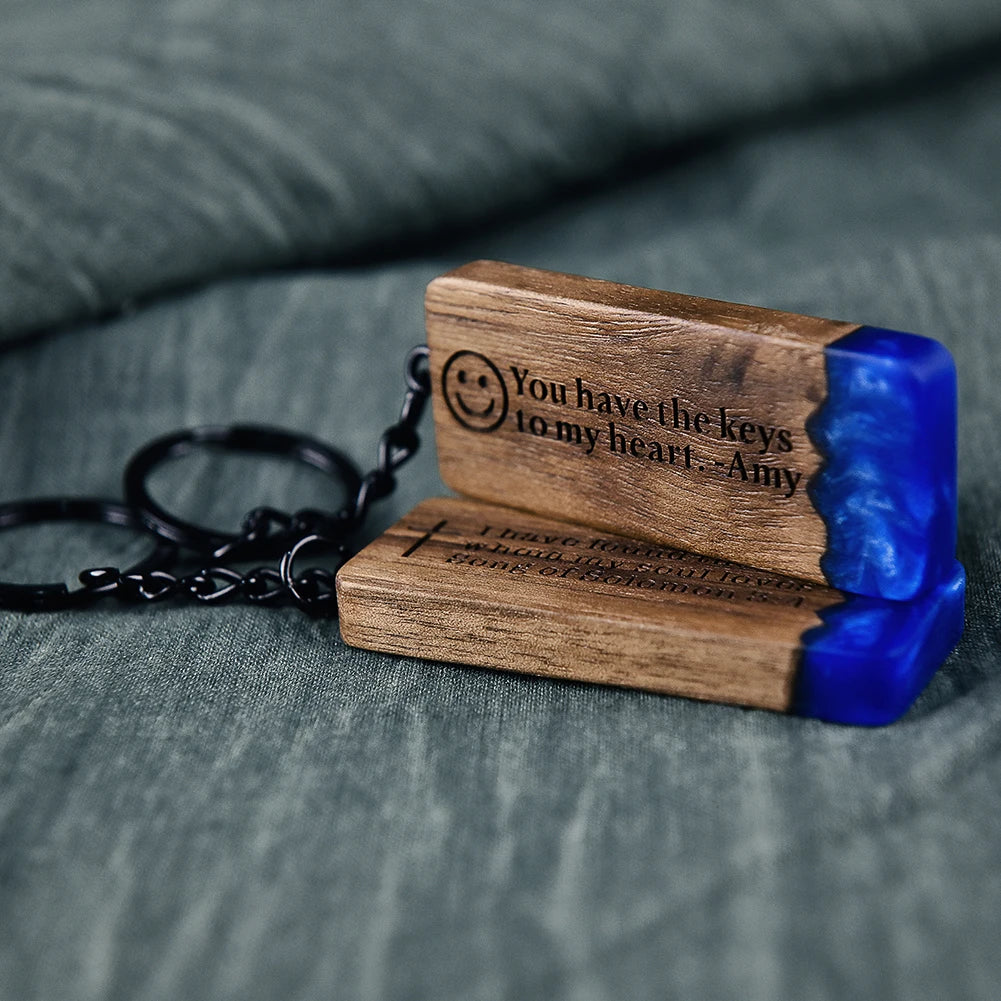 Custom Resin Wood Keychain Fashion Personlized Gift for Couple Car Key Ring Key Chain Engraving Text Logo Name OEM Dropshipping