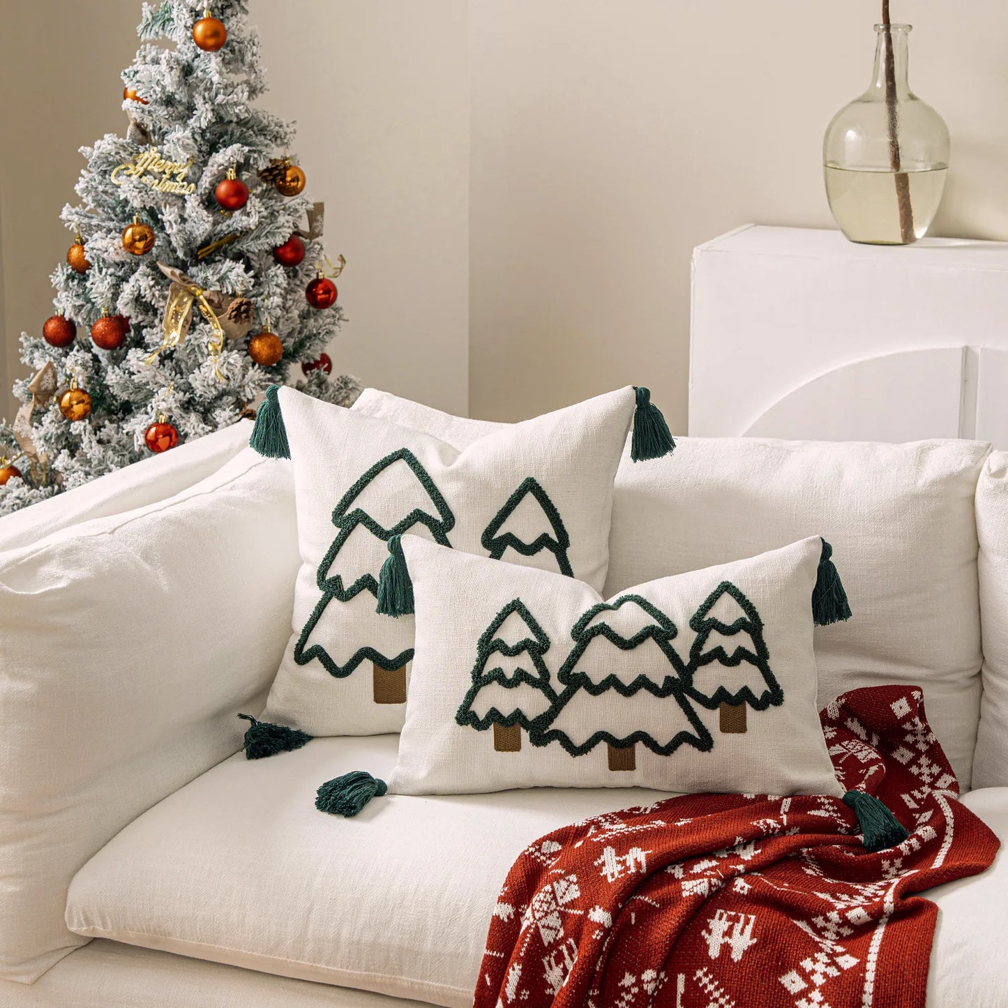 Battilo Christmas Throw Pillow Cover with Tassels Decorative Green Tufted Pillowcase for Sofa Bed Cushion Case for Home Decor