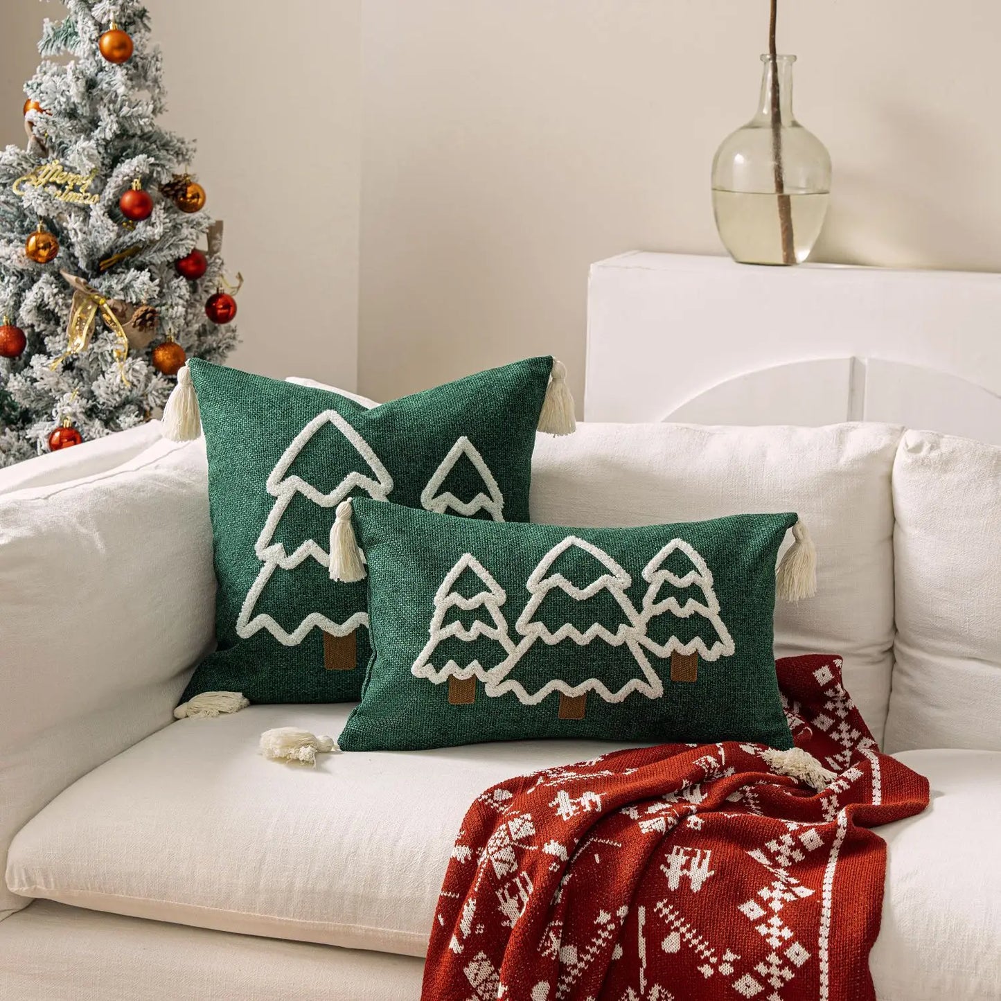 Battilo Christmas Throw Pillow Cover with Tassels Decorative Green Tufted Pillowcase for Sofa Bed Cushion Case for Home Decor