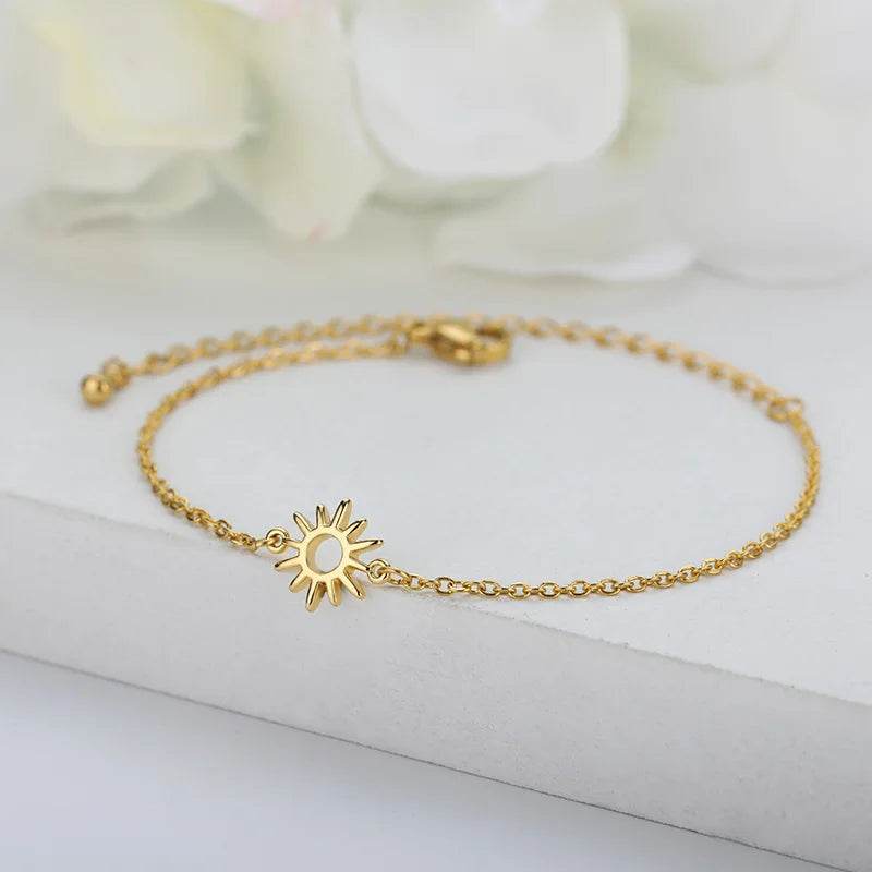 Elegant Zircon Flowers Bracelet - HORA GIFT