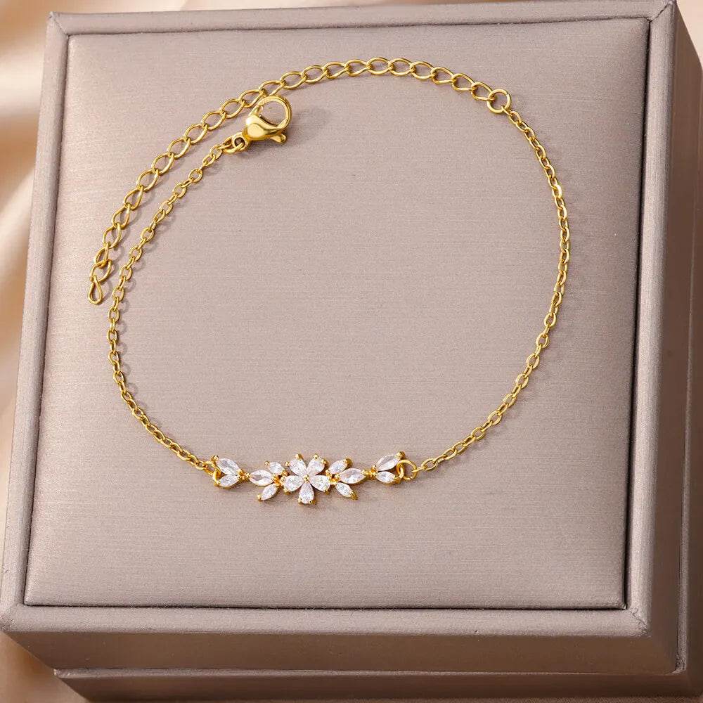 Elegant Zircon Flowers Bracelet - HORA GIFT