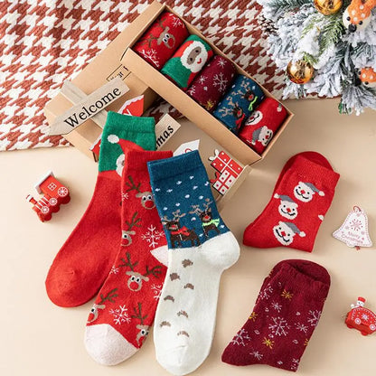 Christmas Socks 5Pairs Wool Socks Mid-tube Socks Fun Cute Socks With Santa Reindeer Pattern Women's Christmas Theme Gift Box
