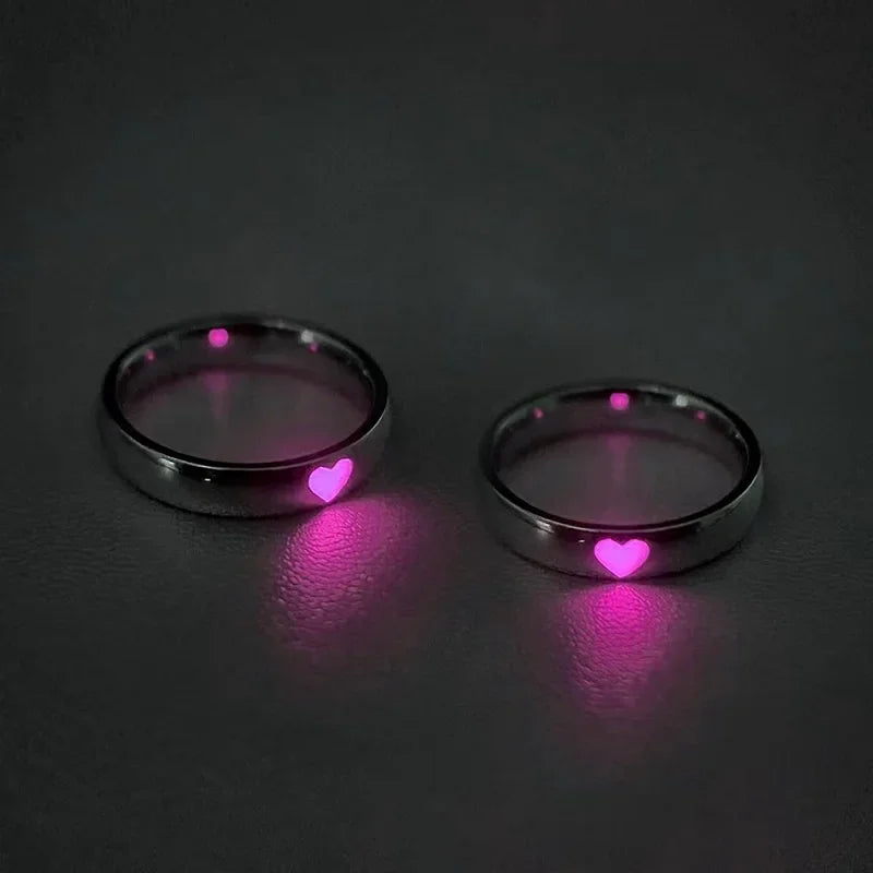 Fashion Blue Pink Love Heart Luminous Couple Ring for Women Men Vintage Glow In Dark Opening Adjustable Rings Jewelry Gifts