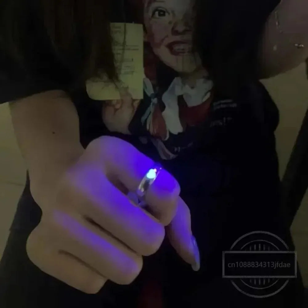 Fashion Blue Pink Love Heart Luminous Couple Ring for Women Men Vintage Glow In Dark Opening Adjustable Rings Jewelry Gifts