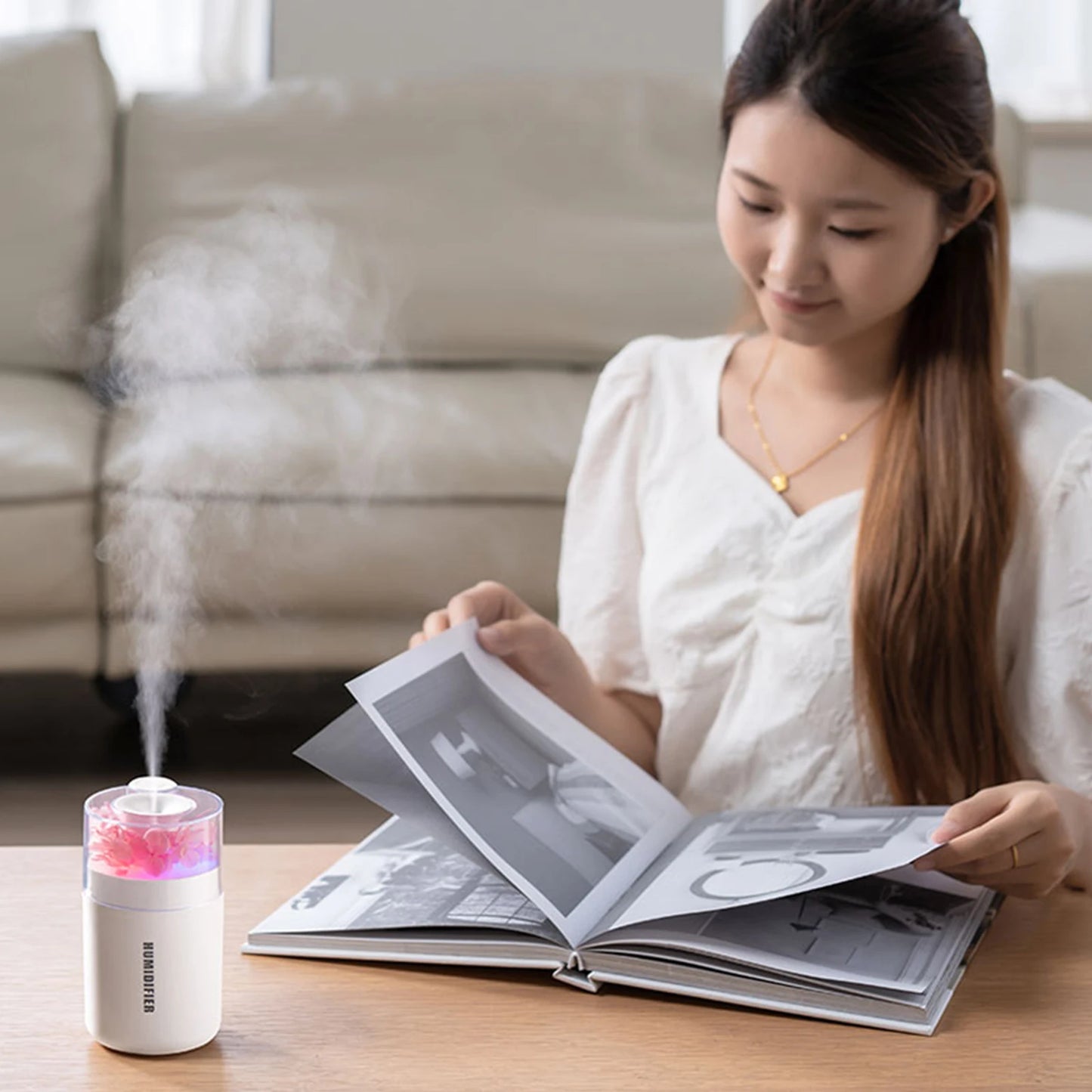 Mini Air Humidifier 180ML Portable Small Humidifier with 7 Colors Night Light Personal Humidifier for Home Bedroom Office Yoga