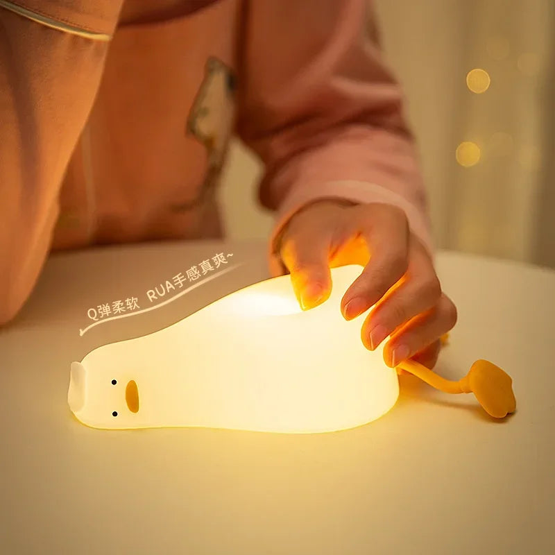 Silicone Lying Flat Duck Night Light Cute Yellow Duck 3-Level Light Up Bedside Desk Touch Night Lamp Kids Room Kawaii Decoration