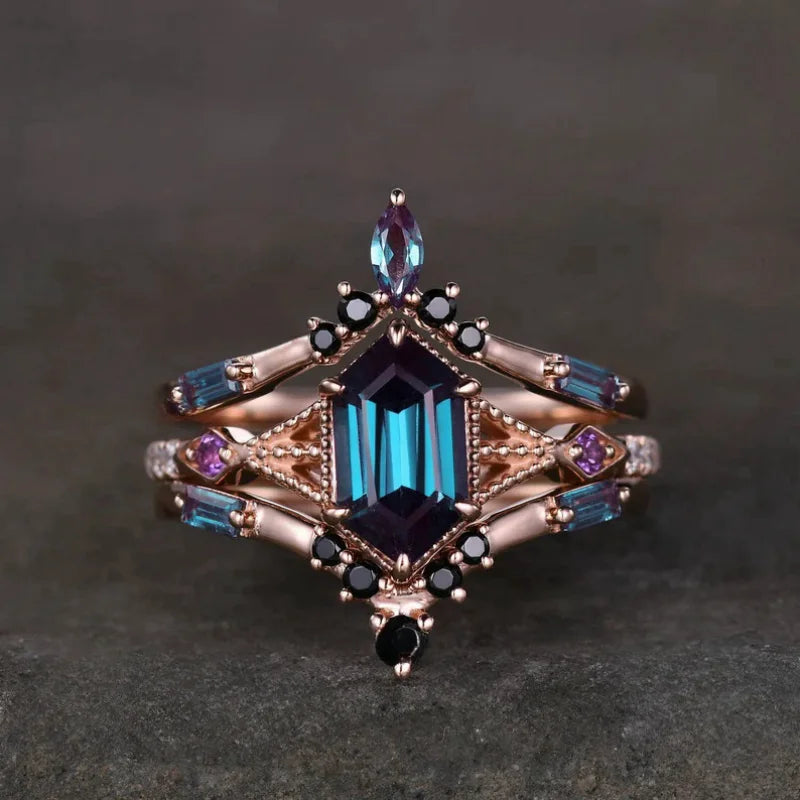 2 Sets of New Creative and Luxurious Women's Ring Sets, Inlaid with Synthetic Cubic Zirconia AValentine's Day Gift for Your Wife