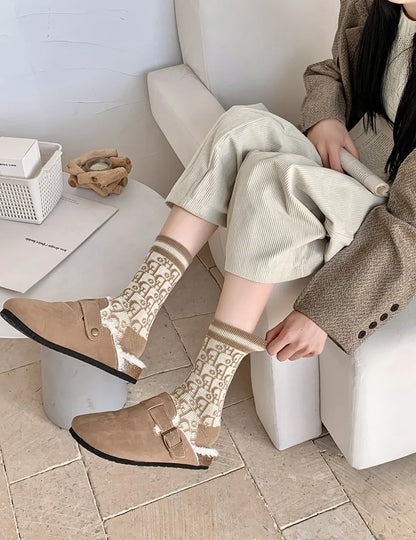 Socks Women Winter Wool Warm Socks French Style Letters Pattern Solid Color Designer Thick Middle Tube Socks Monogram